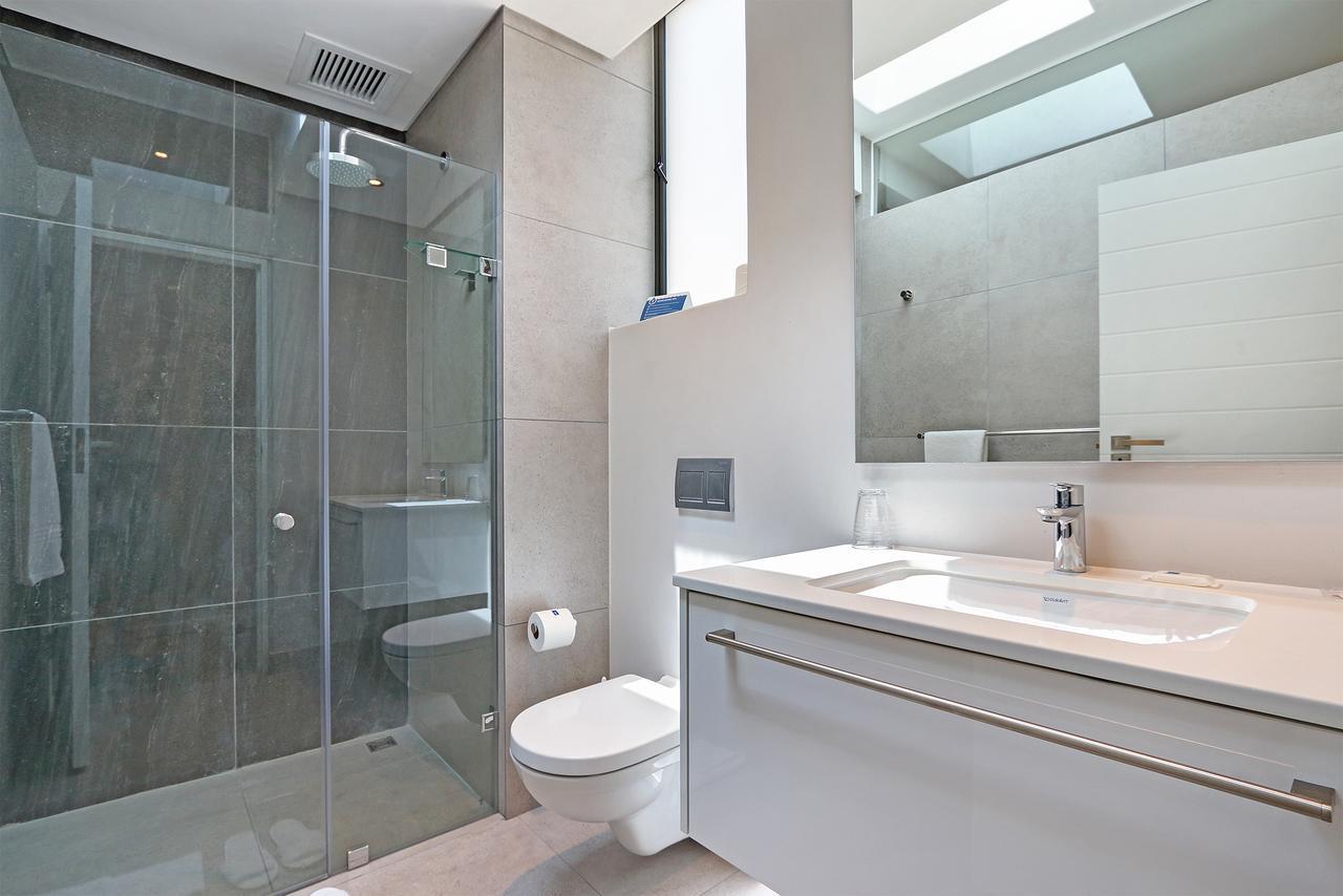 Chelsea Luxury Suites Кейптаун Екстериор снимка
